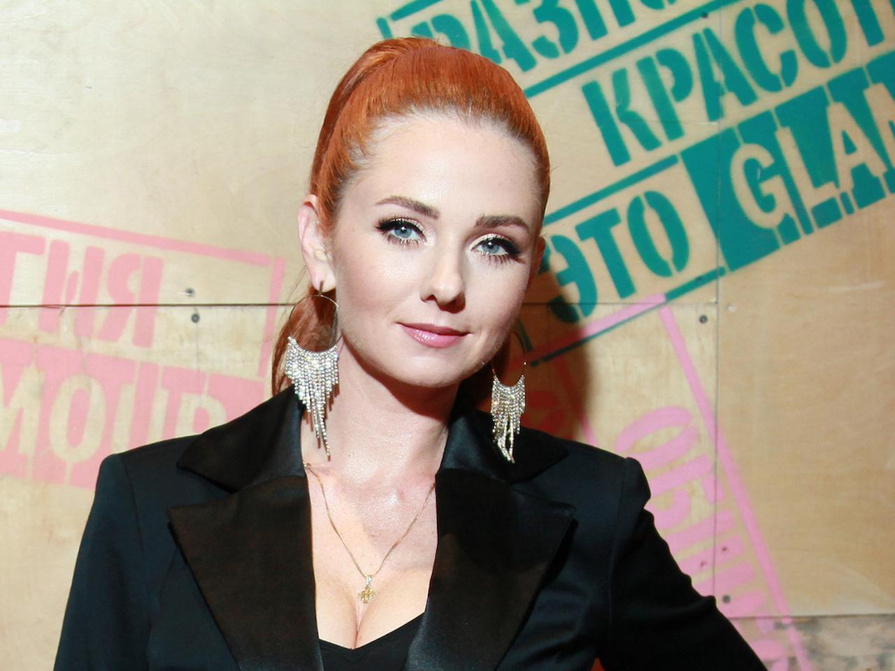 Бывшая солистка «Тату» Лена Катина вышла замуж за миллионера