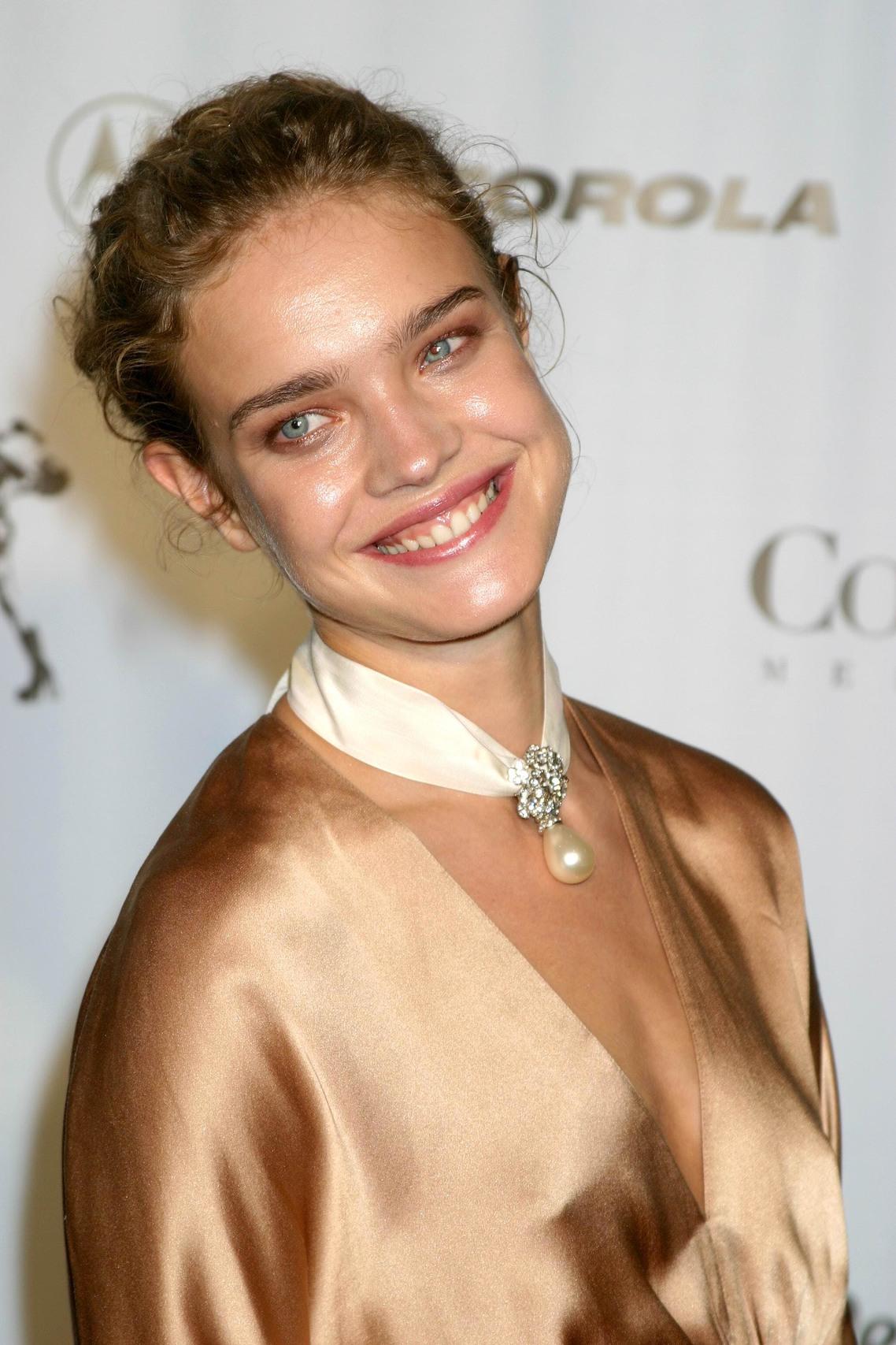 Водянова в нижнем. Водянова 2021. Водянова в нижнем. Водянова в 40. Водянова в нижнем.