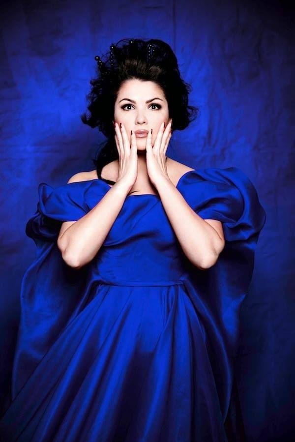 современные оперные певицы. анна нетребко фото. анна нетребко фото. оперные певцы анна нетребко. анна нетребко.